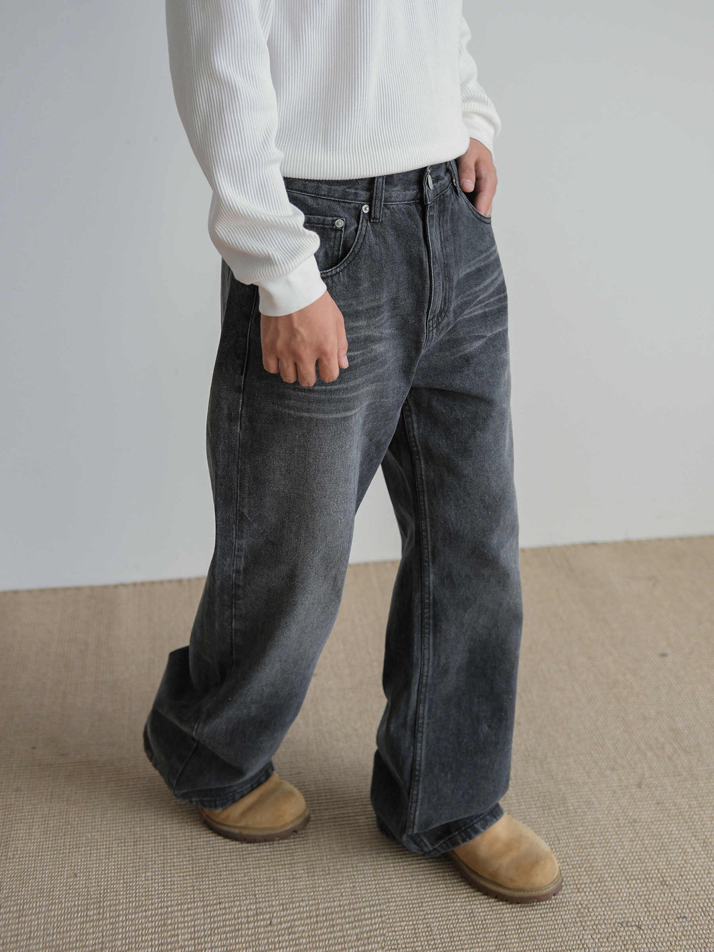  Straight Retro Black Washed Jeans